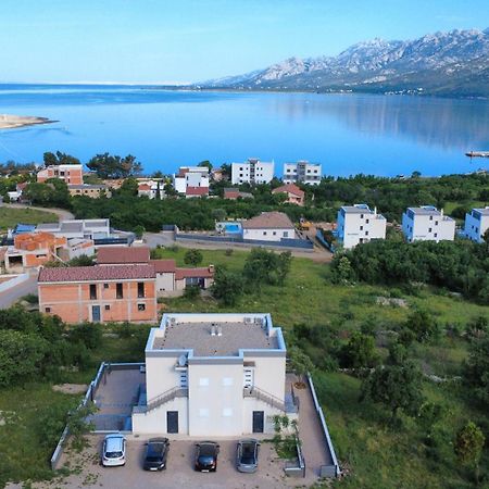 Apartments Bonaca Rovanjska Bagian luar foto